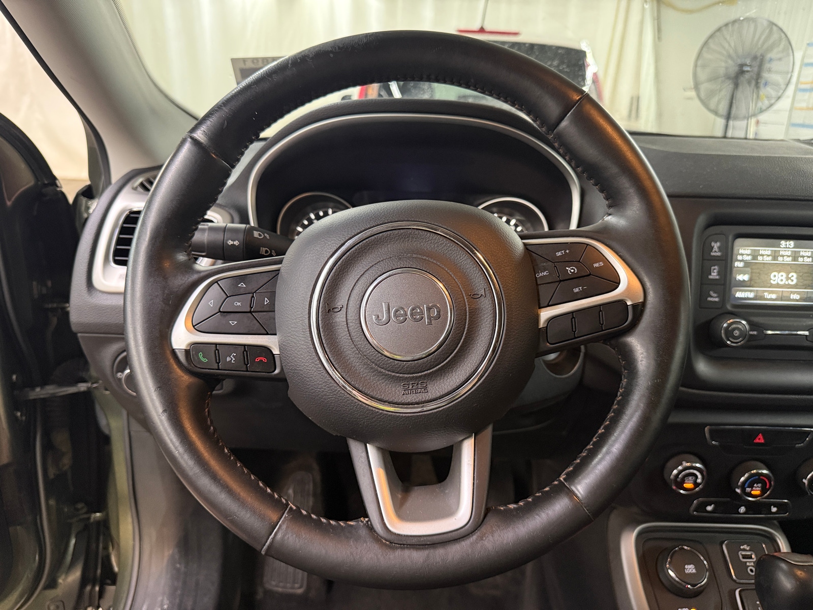 Thumbnail: 2018 Jeep Compass - 5