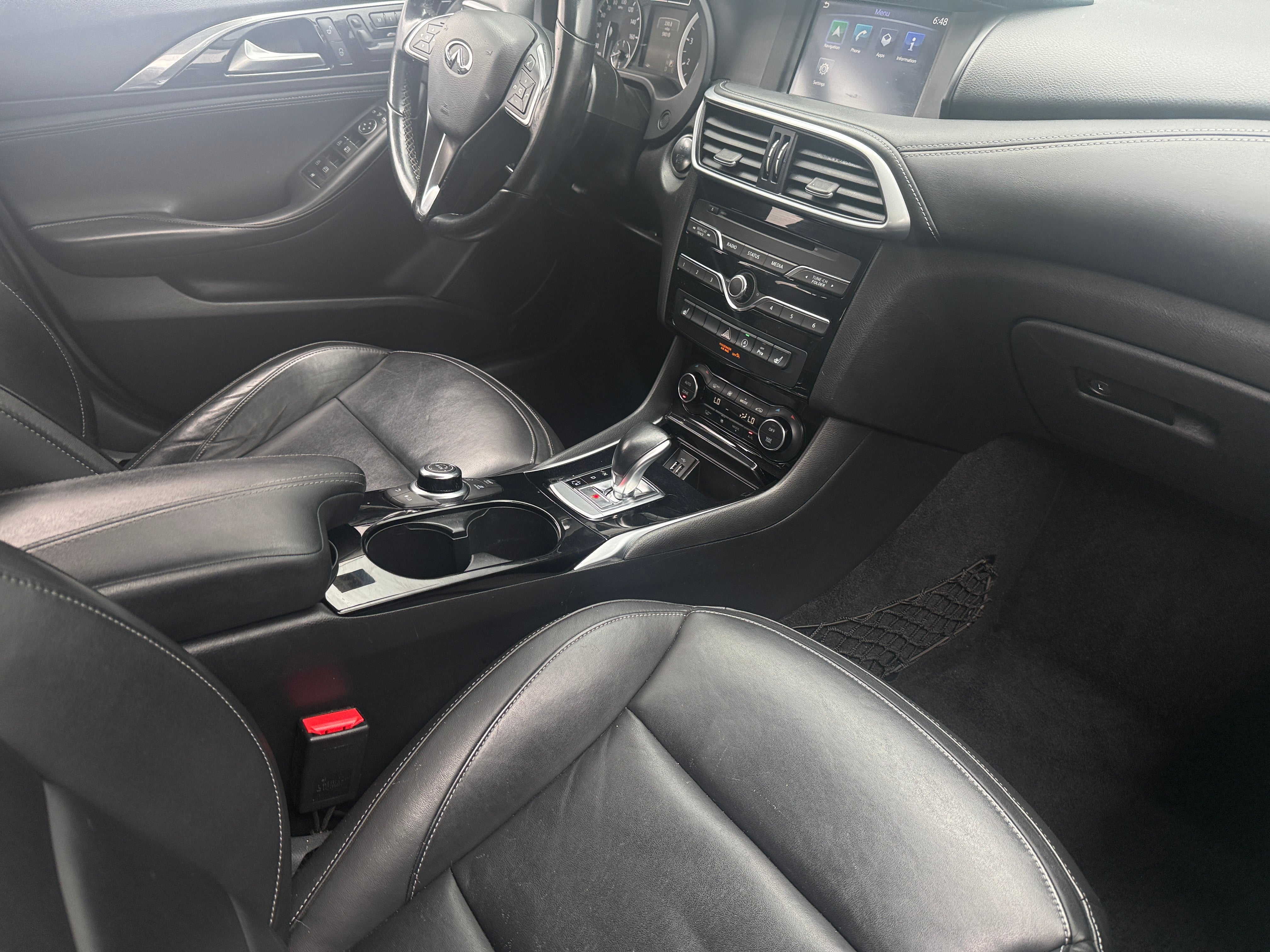 2018 INFINITI QX30 Premium - Photo 7