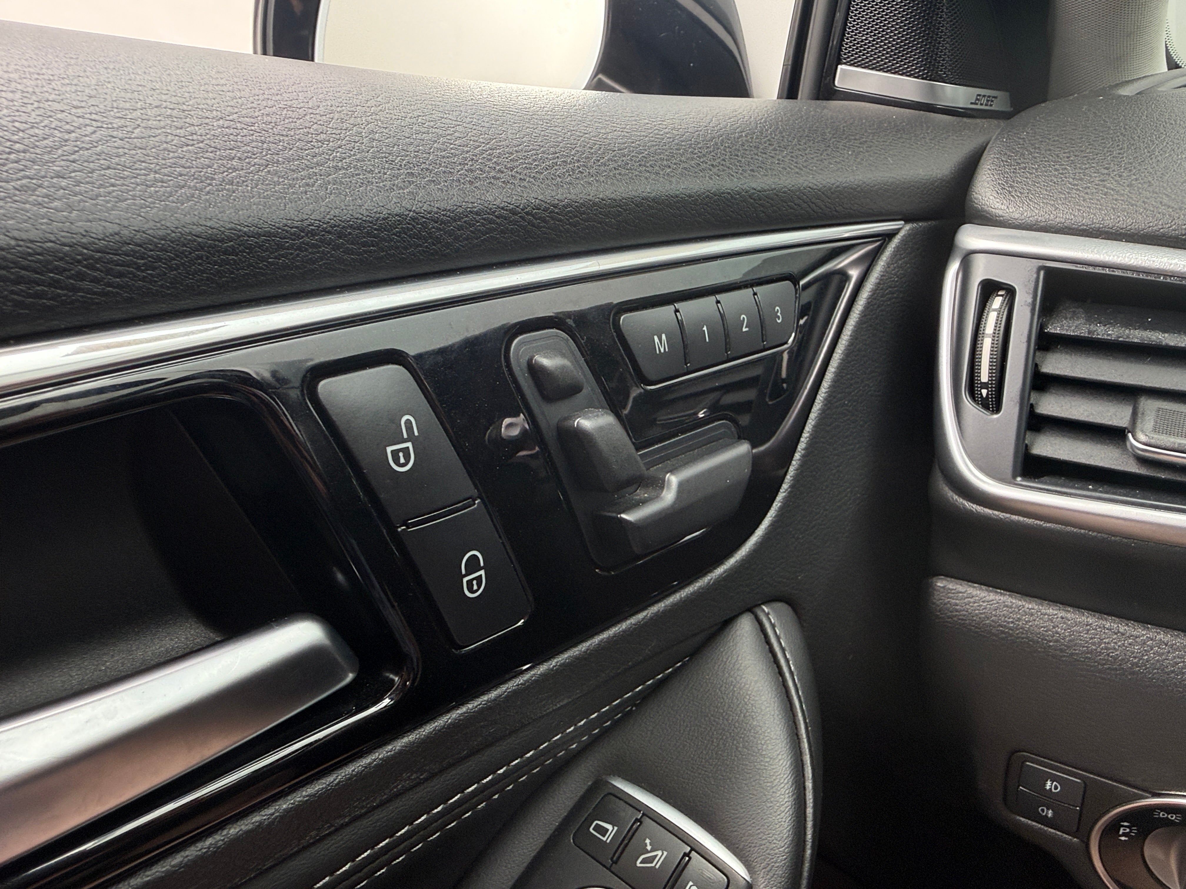2018 INFINITI QX30 Premium - Photo 10