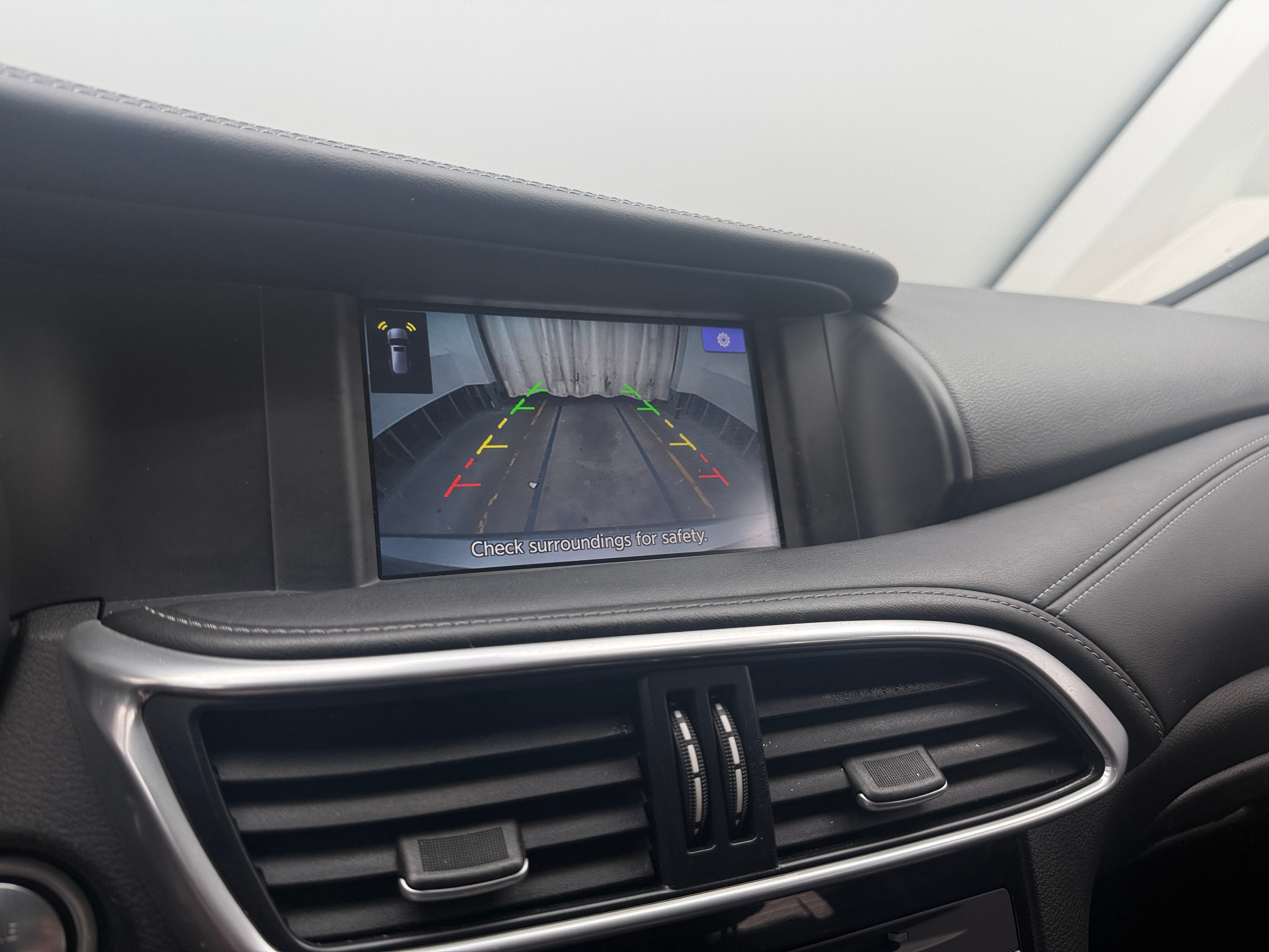 2018 INFINITI QX30 Premium - Photo 15