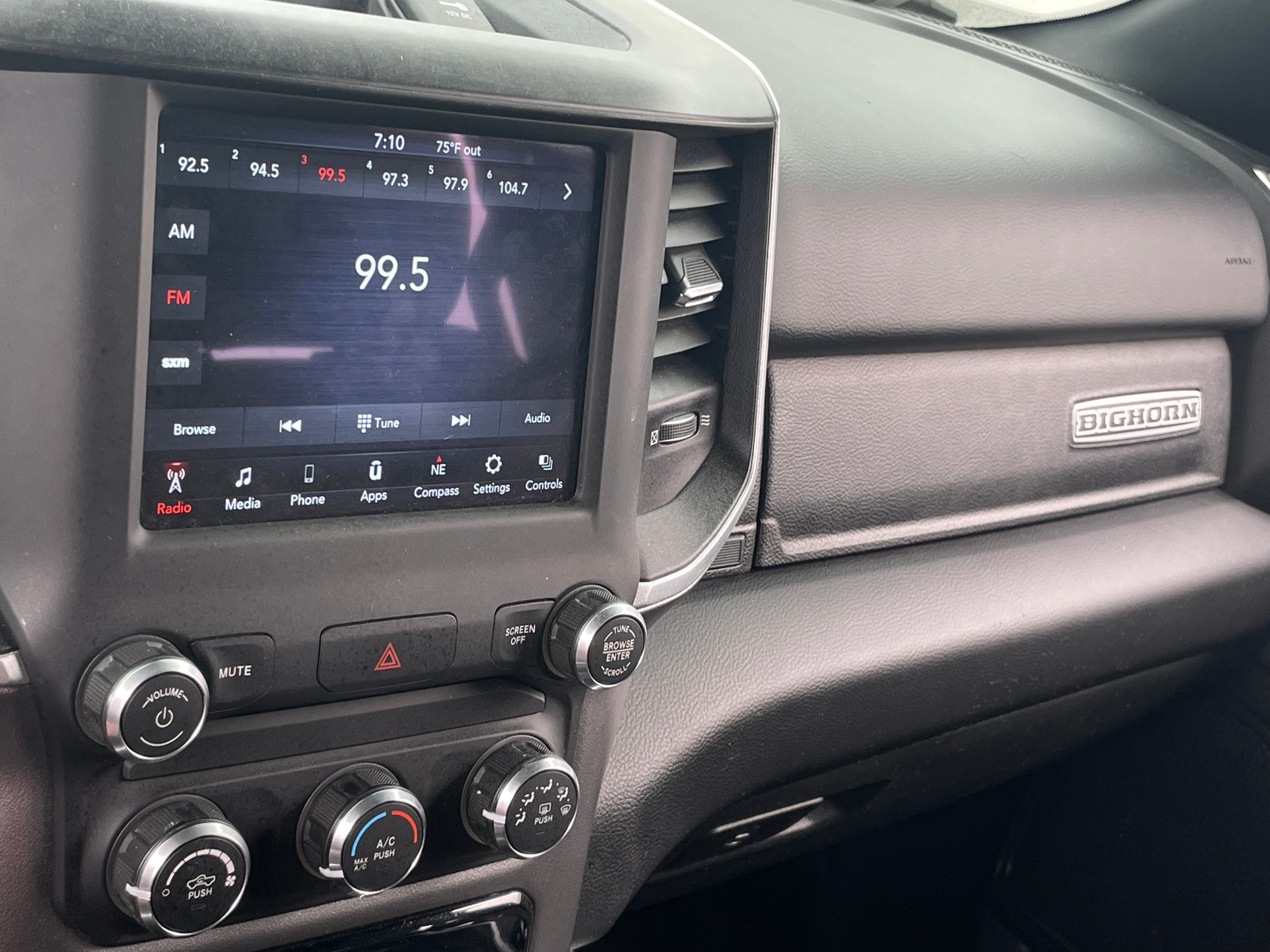 Thumbnail: 2019 RAM 1500 - 4