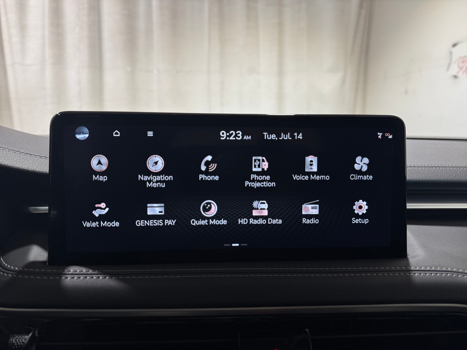 Thumbnail: 2026 Genesis G70 - 3