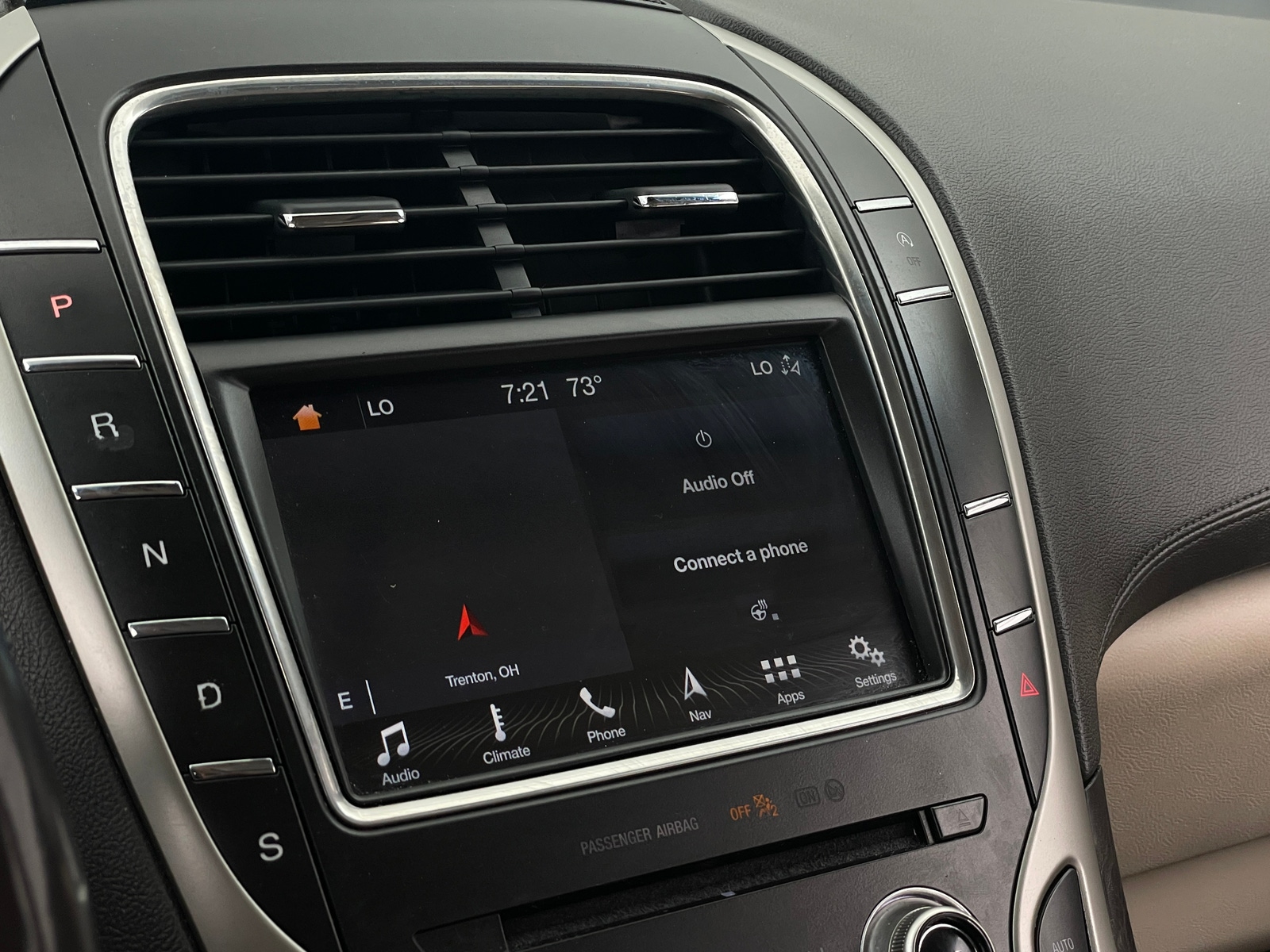 Thumbnail: 2019 Lincoln Nautilus - 3