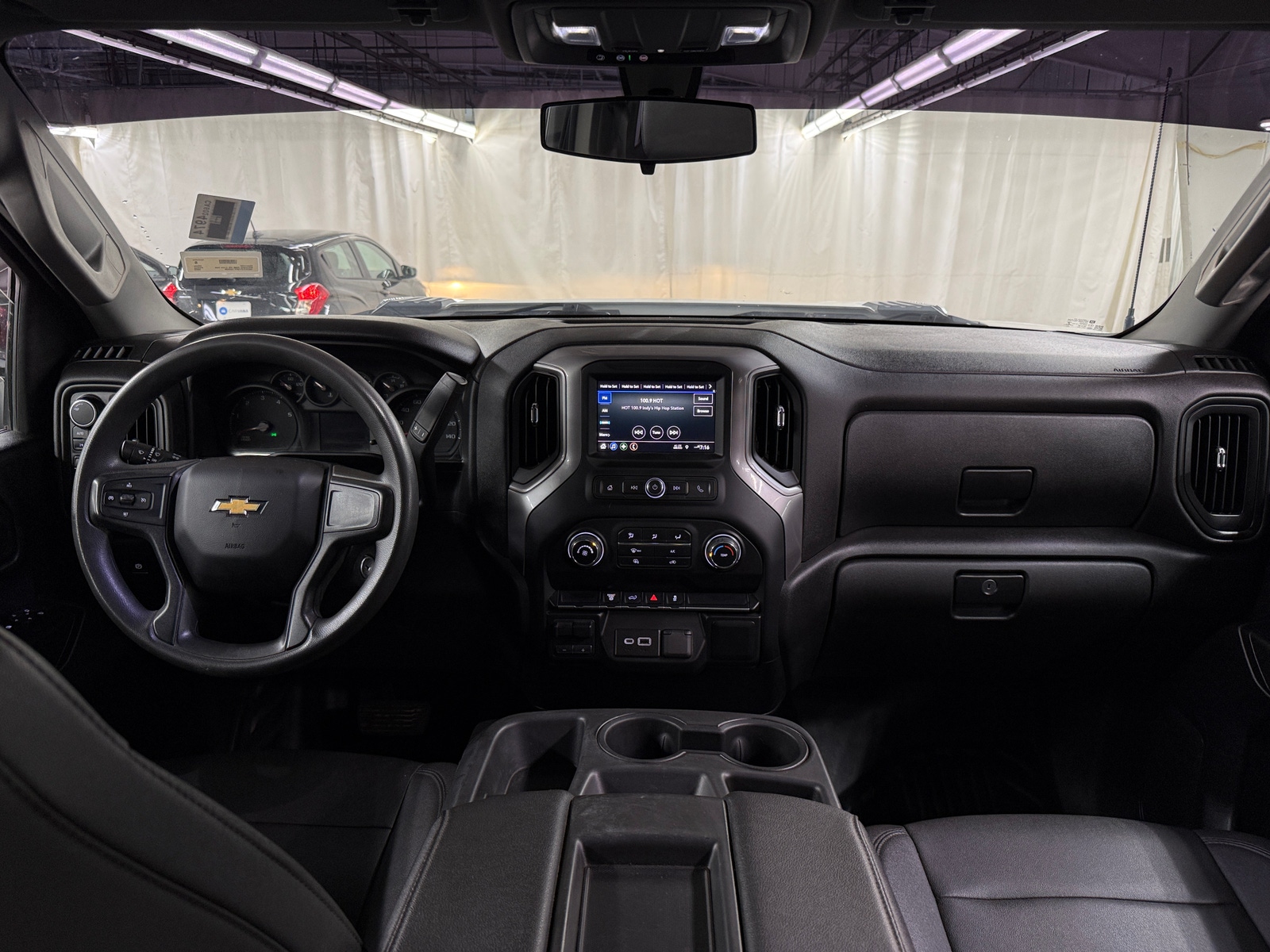 Thumbnail: 2023 Chevrolet Silverado 2500 - 3