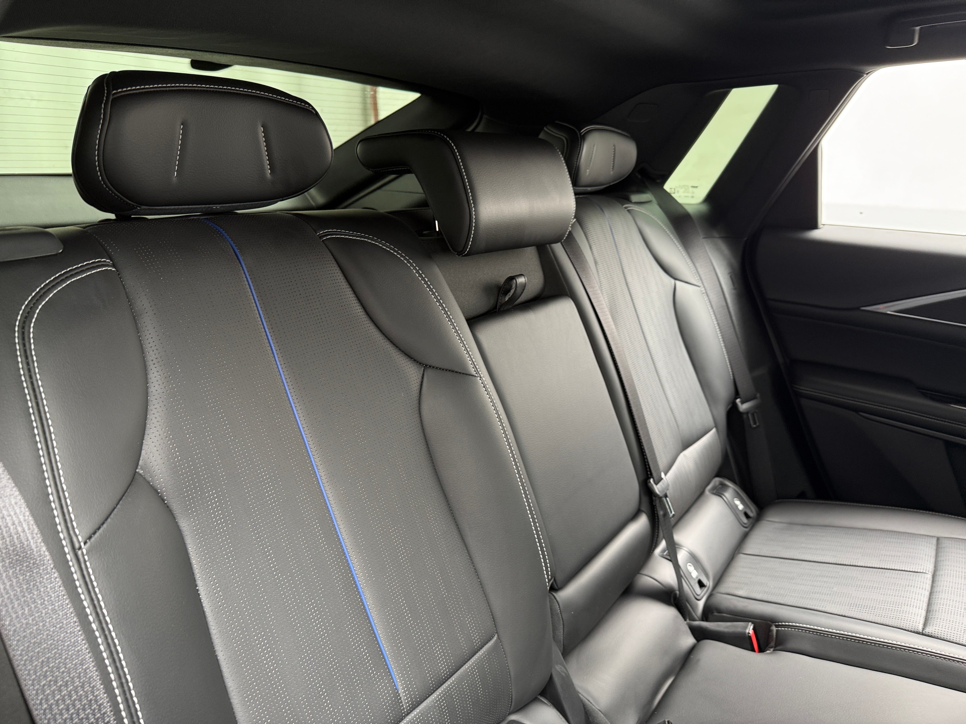 Used 2024 Cadillac LYRIQ Sport 1 with VIN 1GYKPTRK4RZ100566 for sale in Auburn, WA