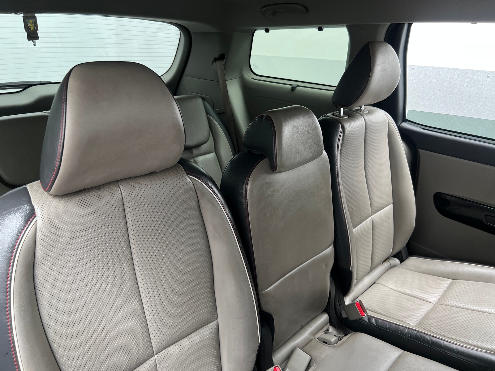 Thumbnail: 2018 Kia Sedona - 5