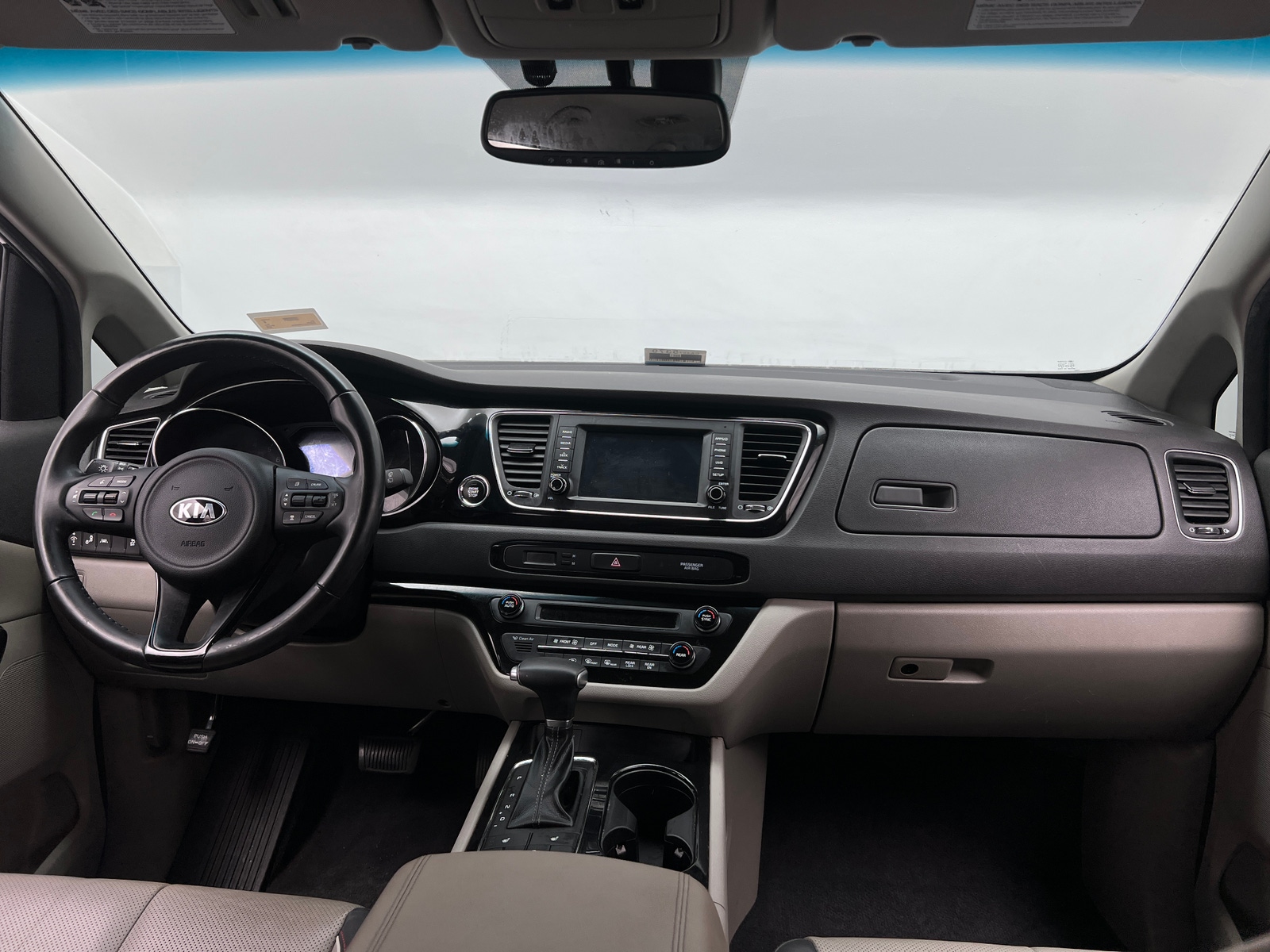 Thumbnail: 2018 Kia Sedona - 2