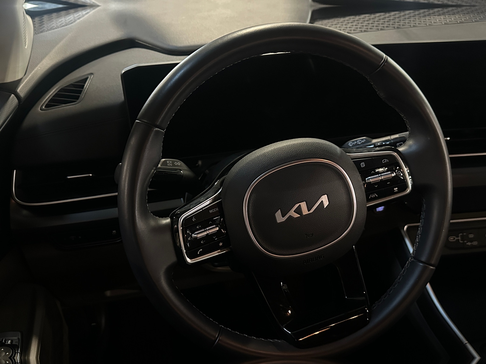 Thumbnail: 2026 Kia Carnival - 4