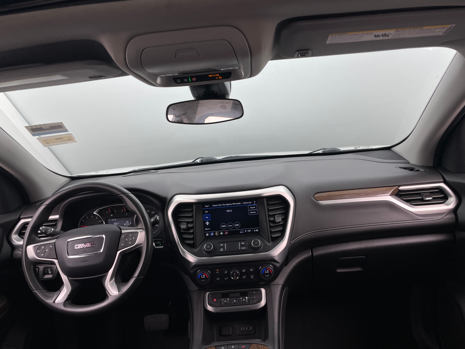 Thumbnail: 2023 GMC Acadia - 3