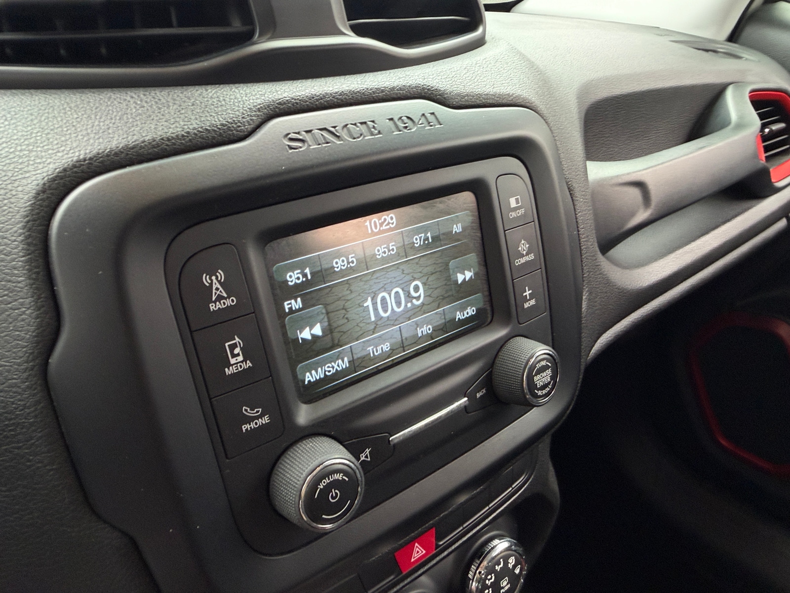 Thumbnail: 2015 Jeep Renegade - 4