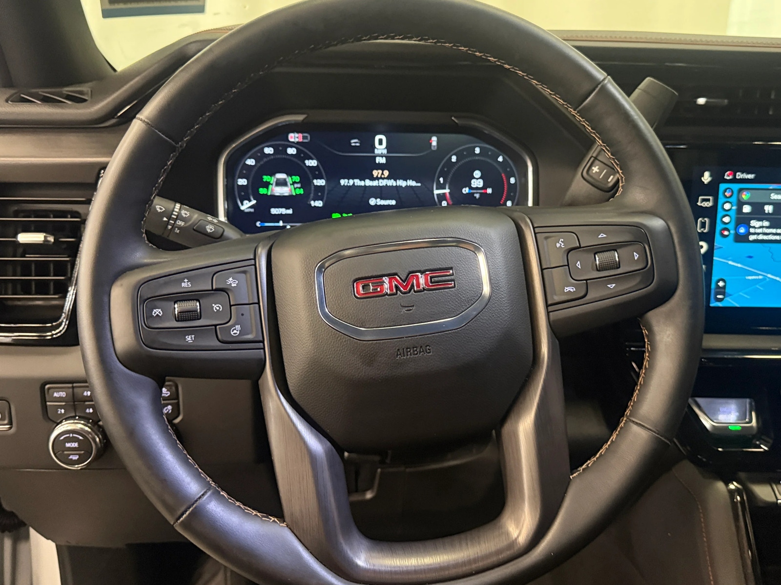 Thumbnail: 2026 GMC Sierra 2500 - 4