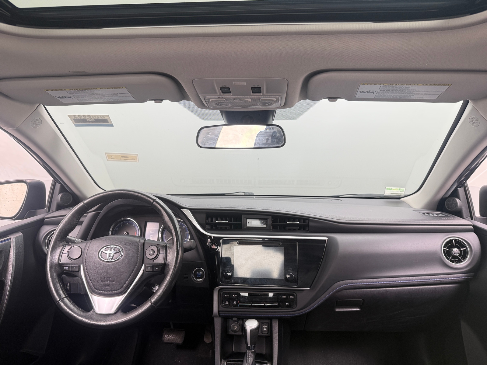 Thumbnail: 2018 Toyota Corolla - 3