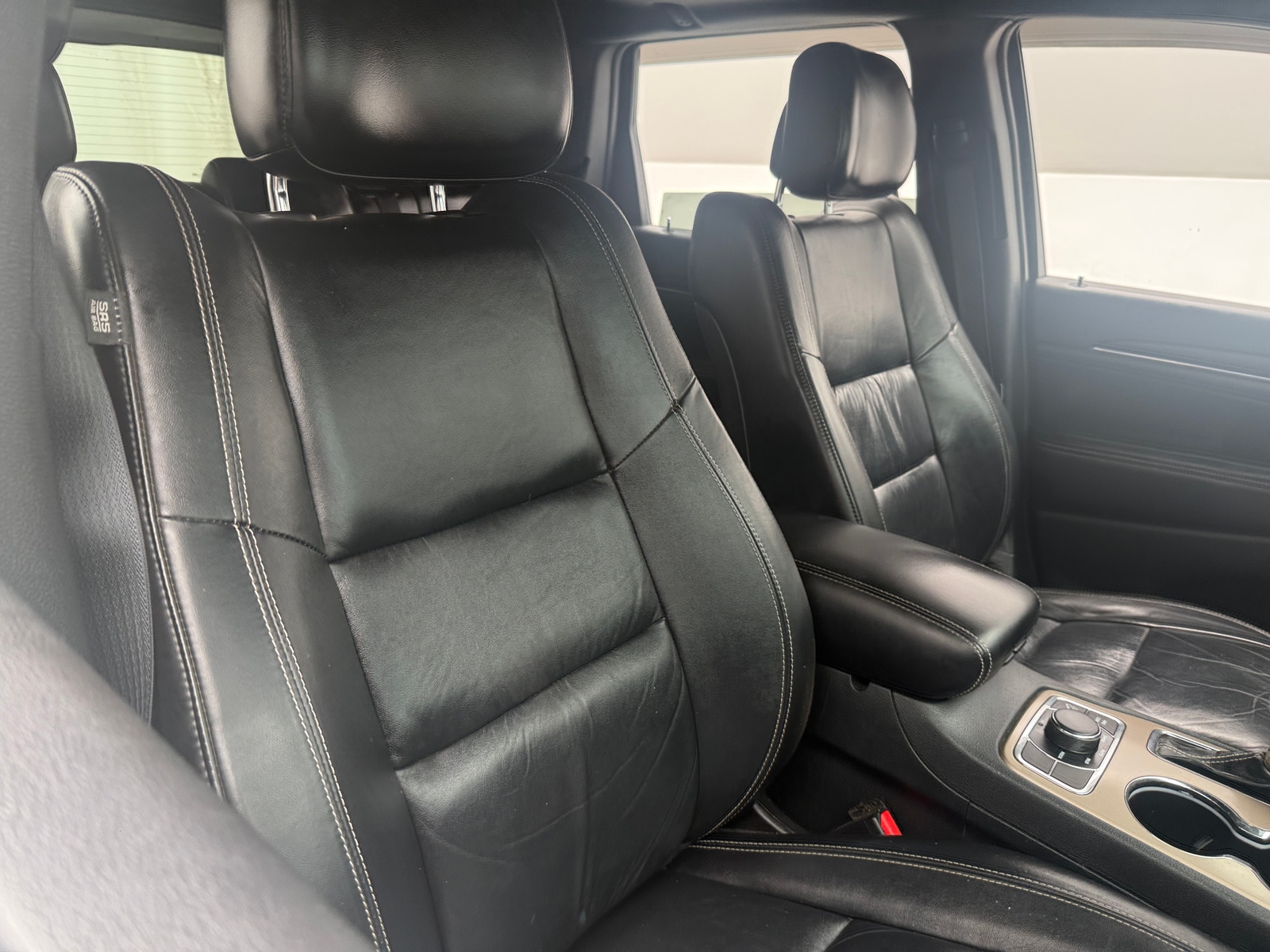 Thumbnail: 2016 Jeep Grand Cherokee - 2