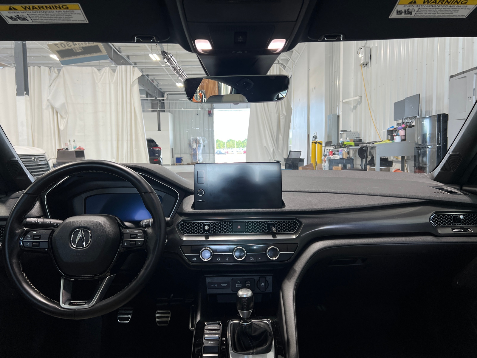 Thumbnail: 2023 Acura Integra - 2