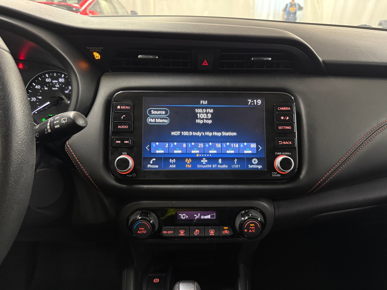 Thumbnail: 2021 Nissan Kicks - 4