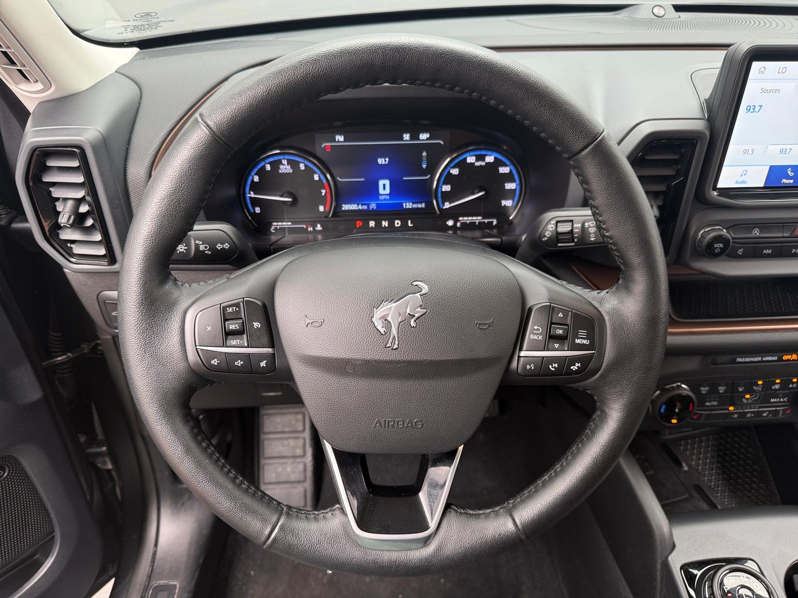Thumbnail: 2022 Ford Bronco Sport - 5