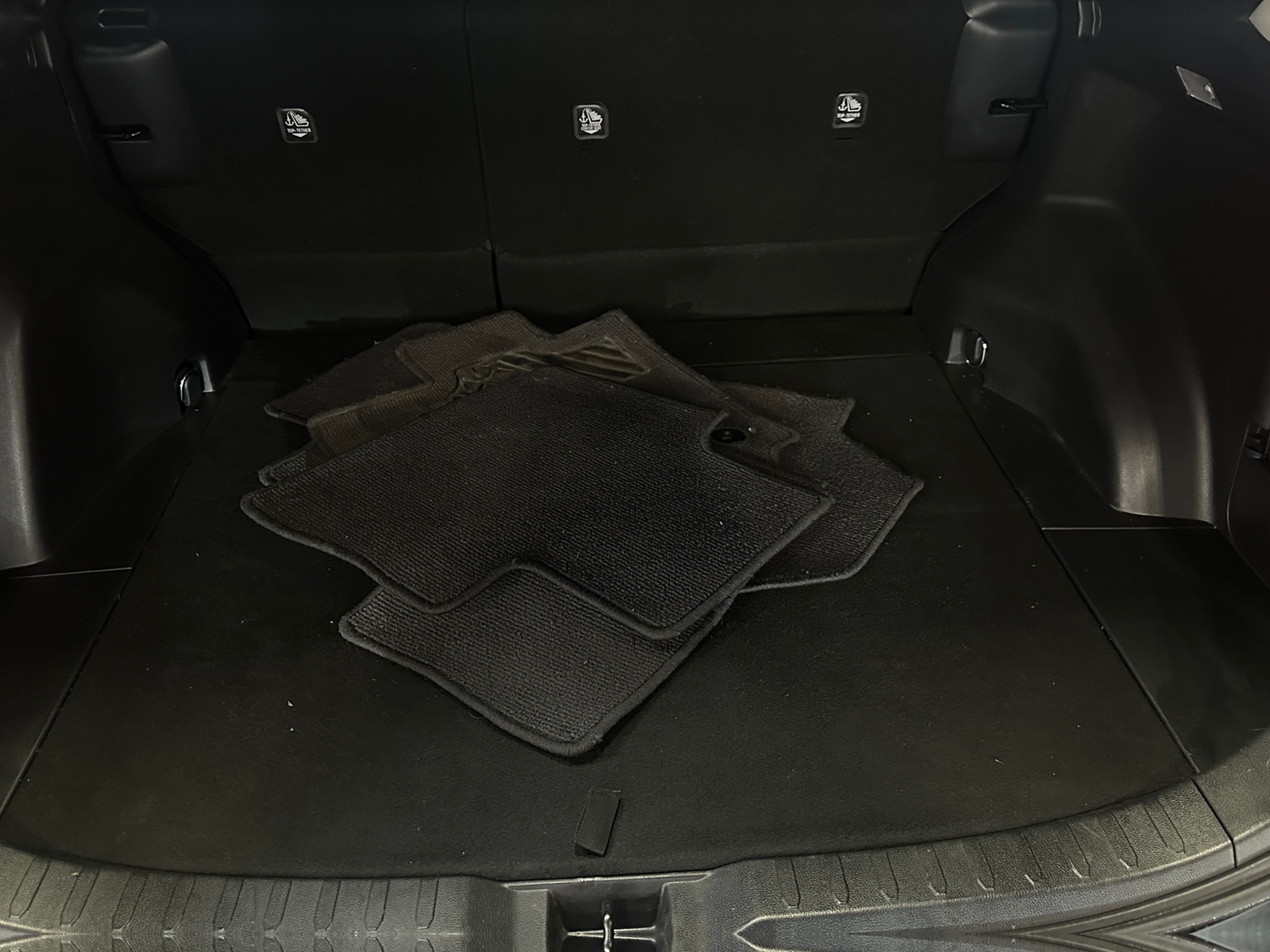 Thumbnail: 2021 Toyota RAV4 - 6