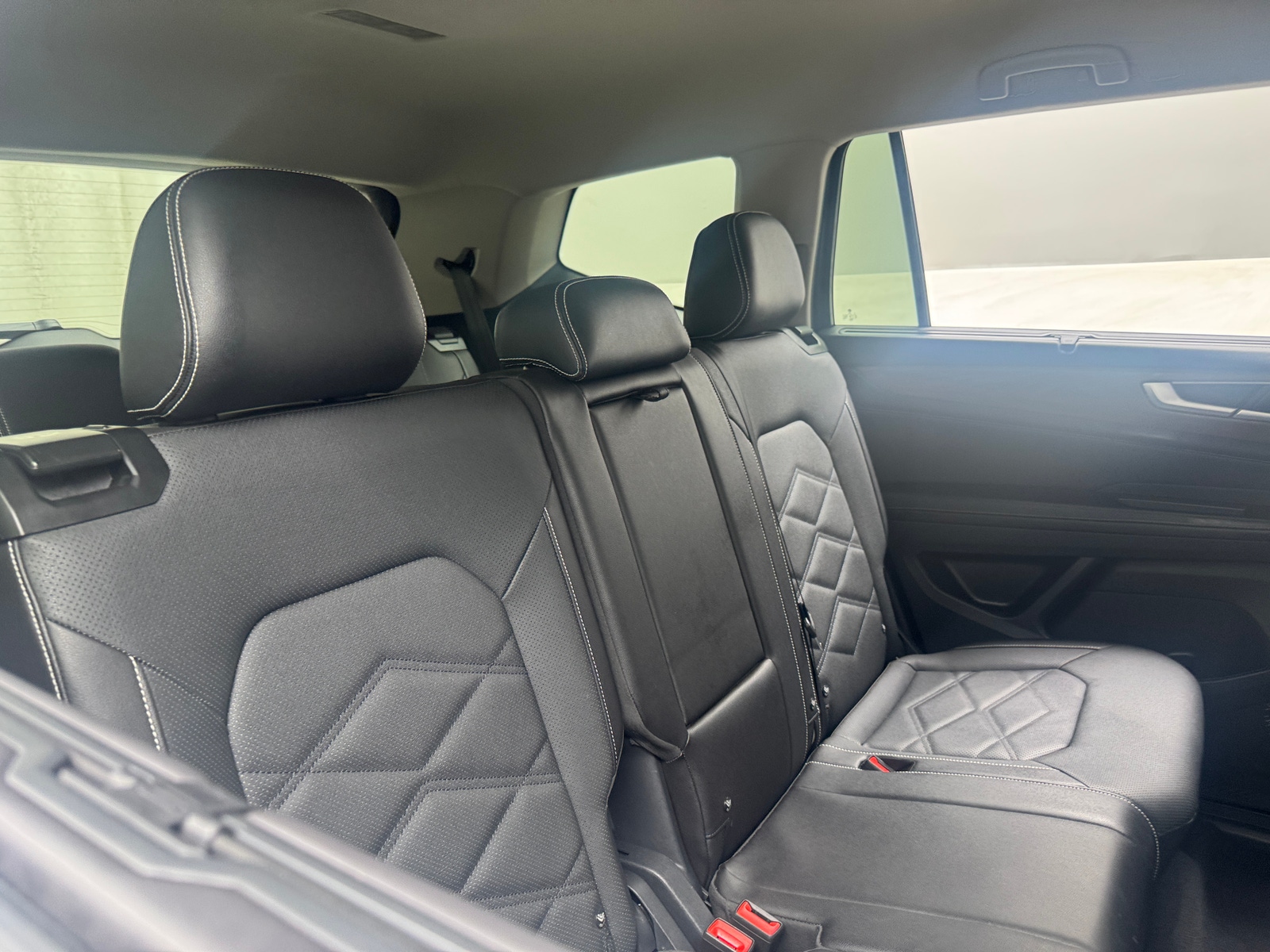 Thumbnail: 2026 Volkswagen Atlas - 5