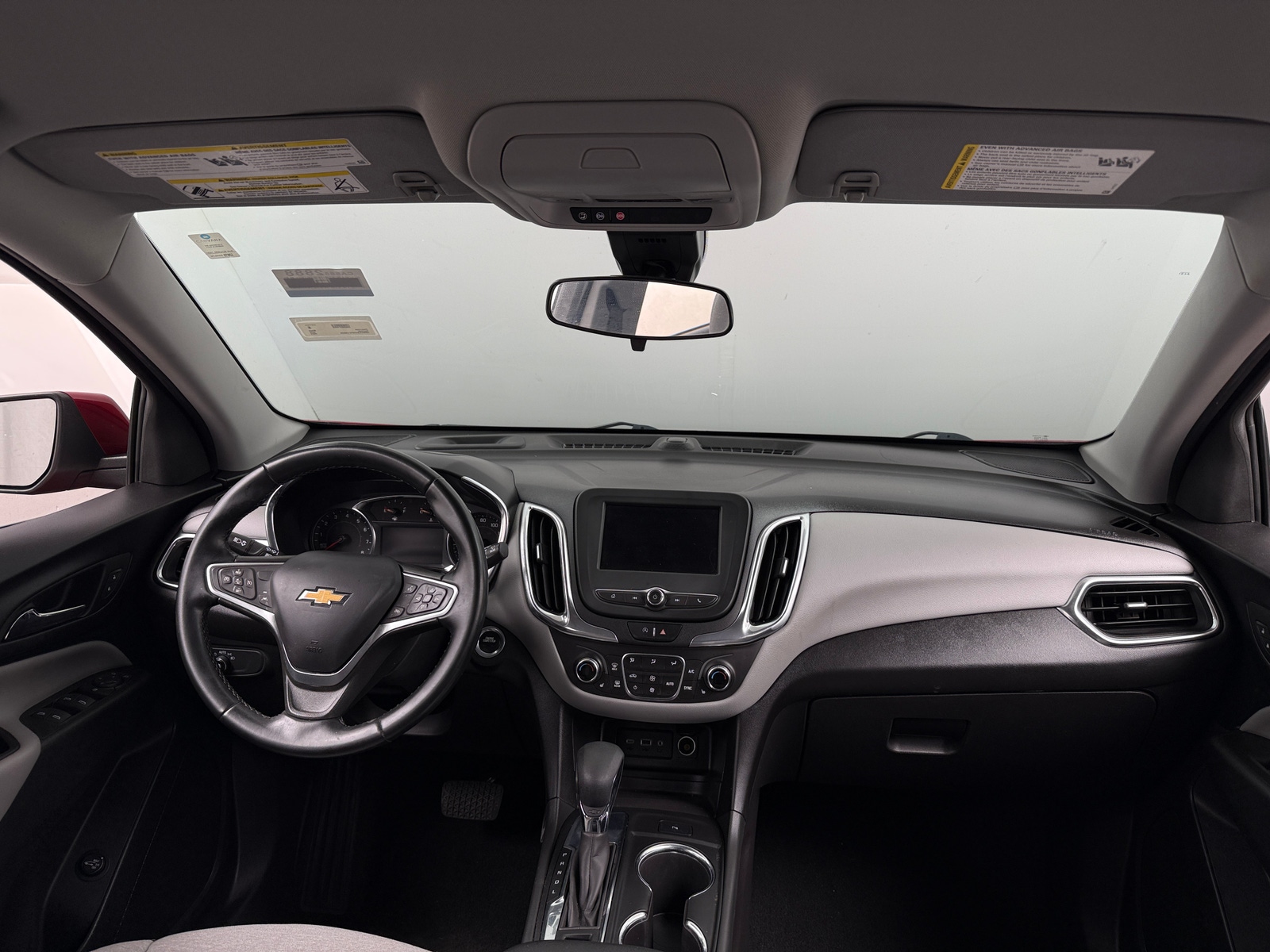 Thumbnail: 2023 Chevrolet Equinox - 3