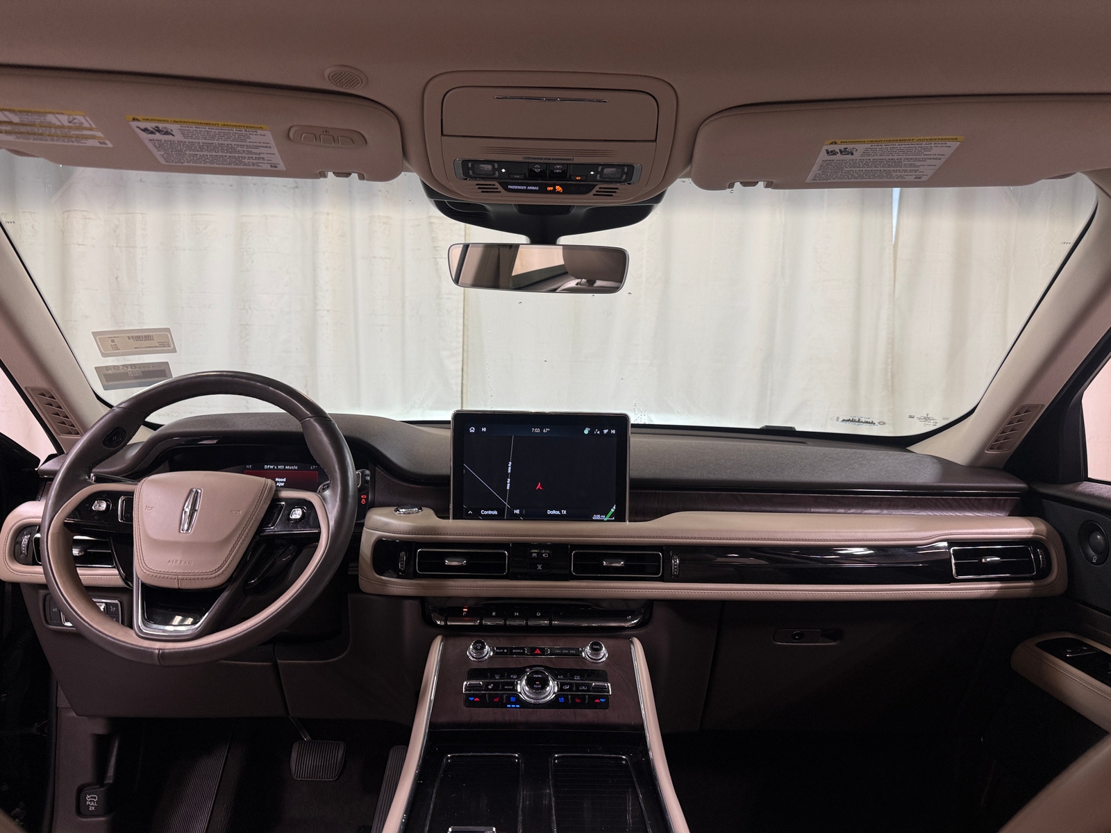 Thumbnail: 2021 Lincoln Aviator - 2
