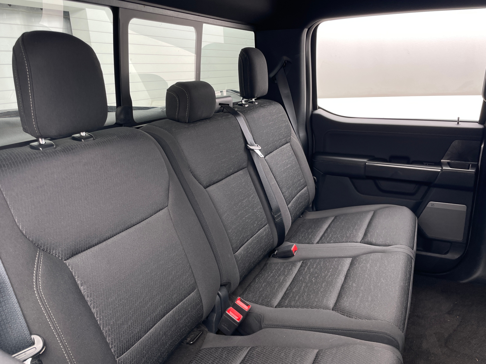 Thumbnail: 2021 Ford Econoline - 6