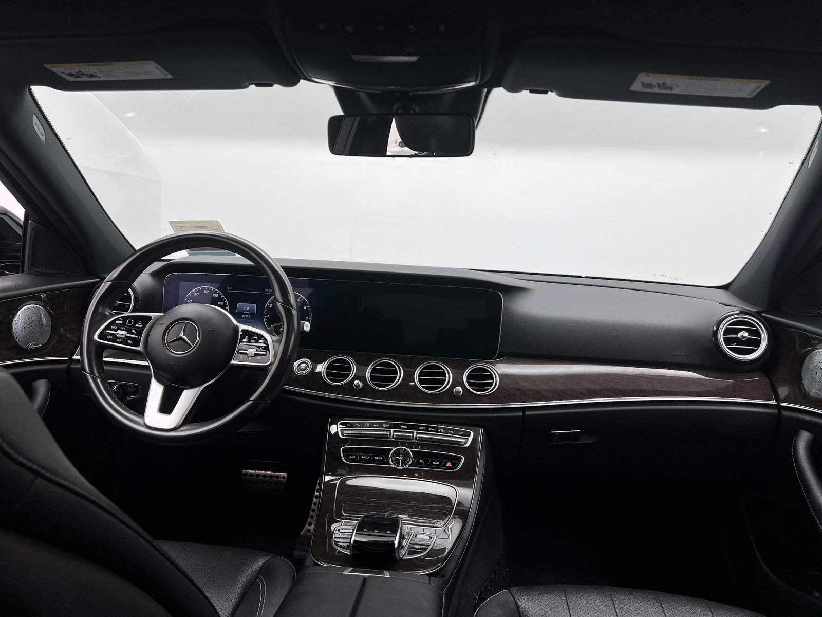 Thumbnail: 2019 Mercedes-Benz E-Class - 2