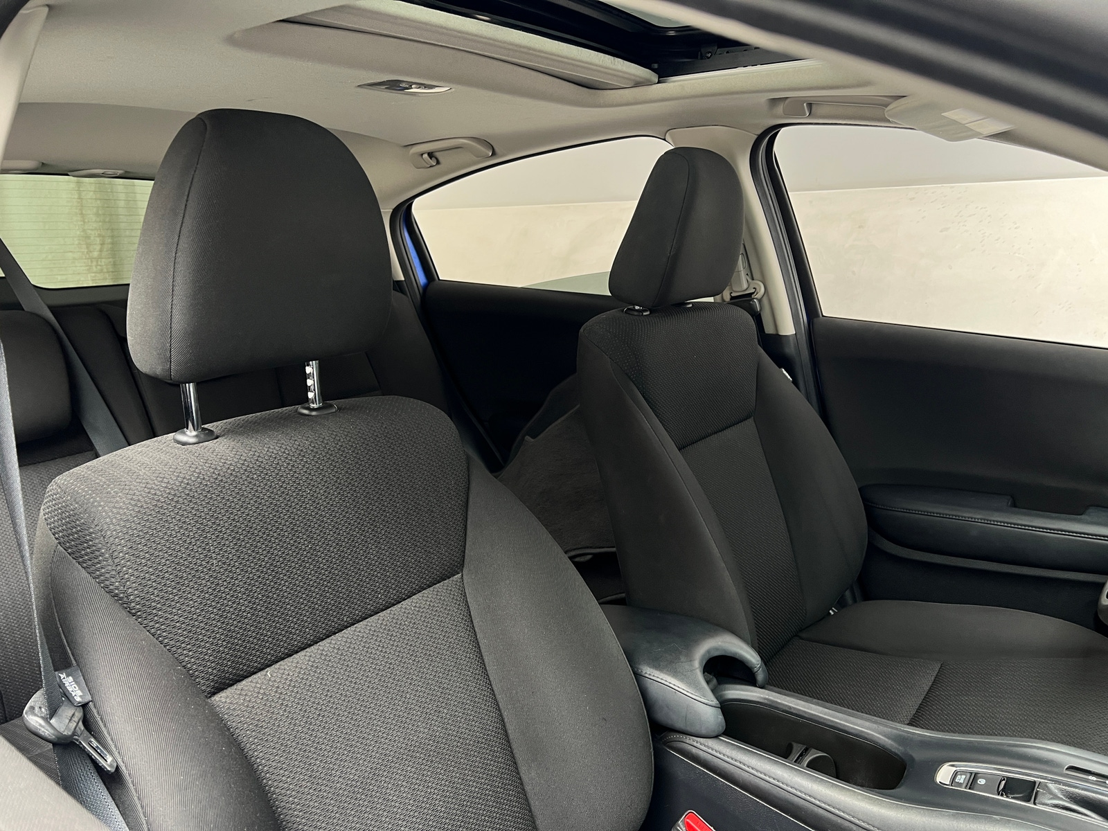 Thumbnail: 2018 Honda HR-V - 2
