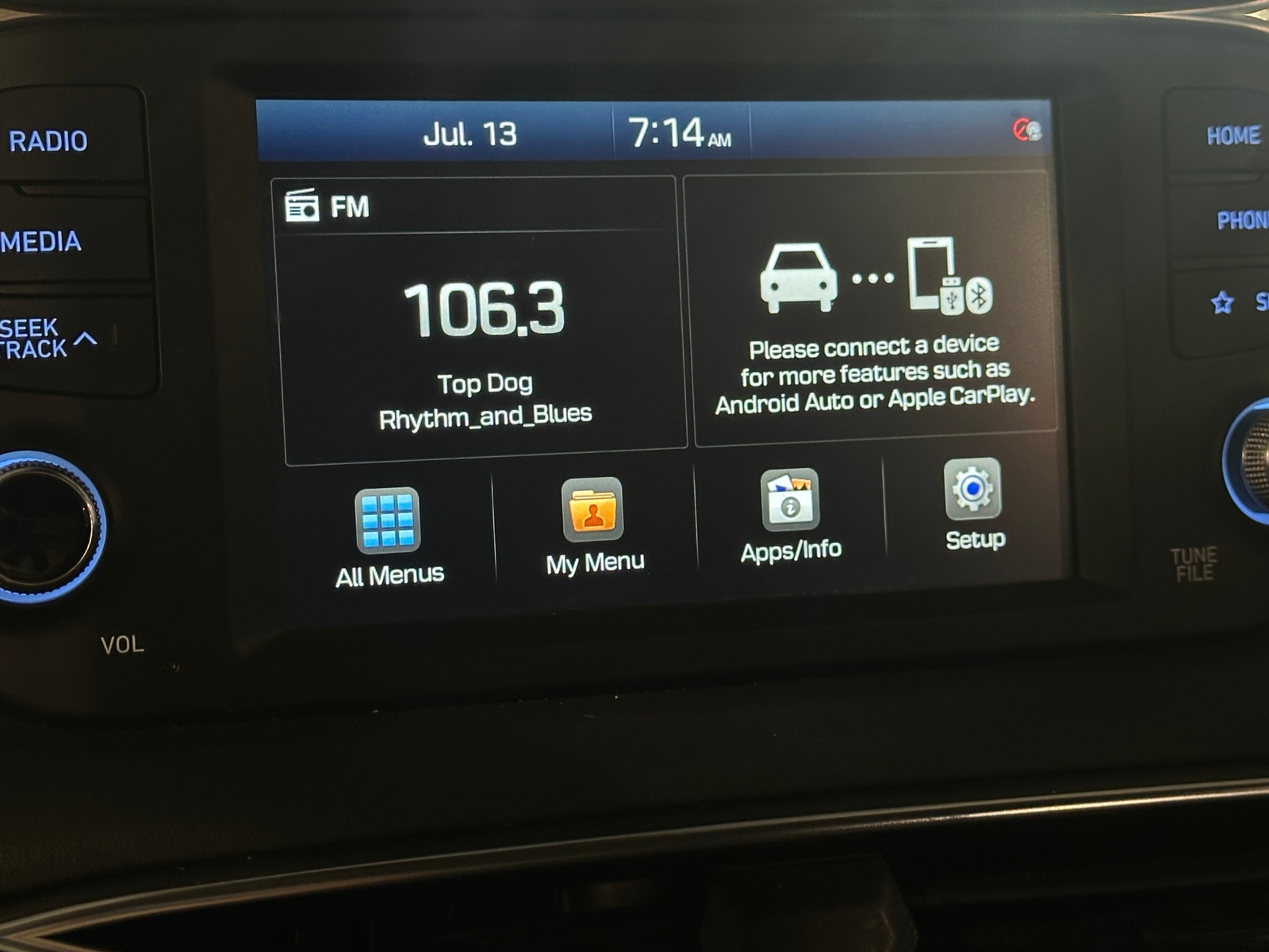 Thumbnail: 2020 Hyundai Santa Fe - 4
