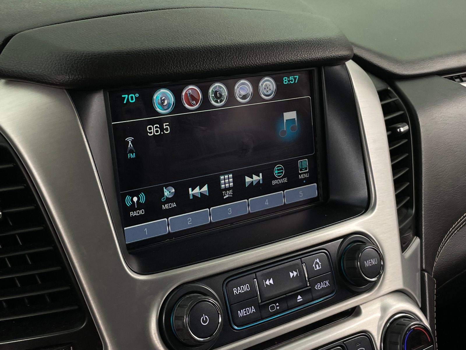 Thumbnail: 2017 GMC Yukon - 3