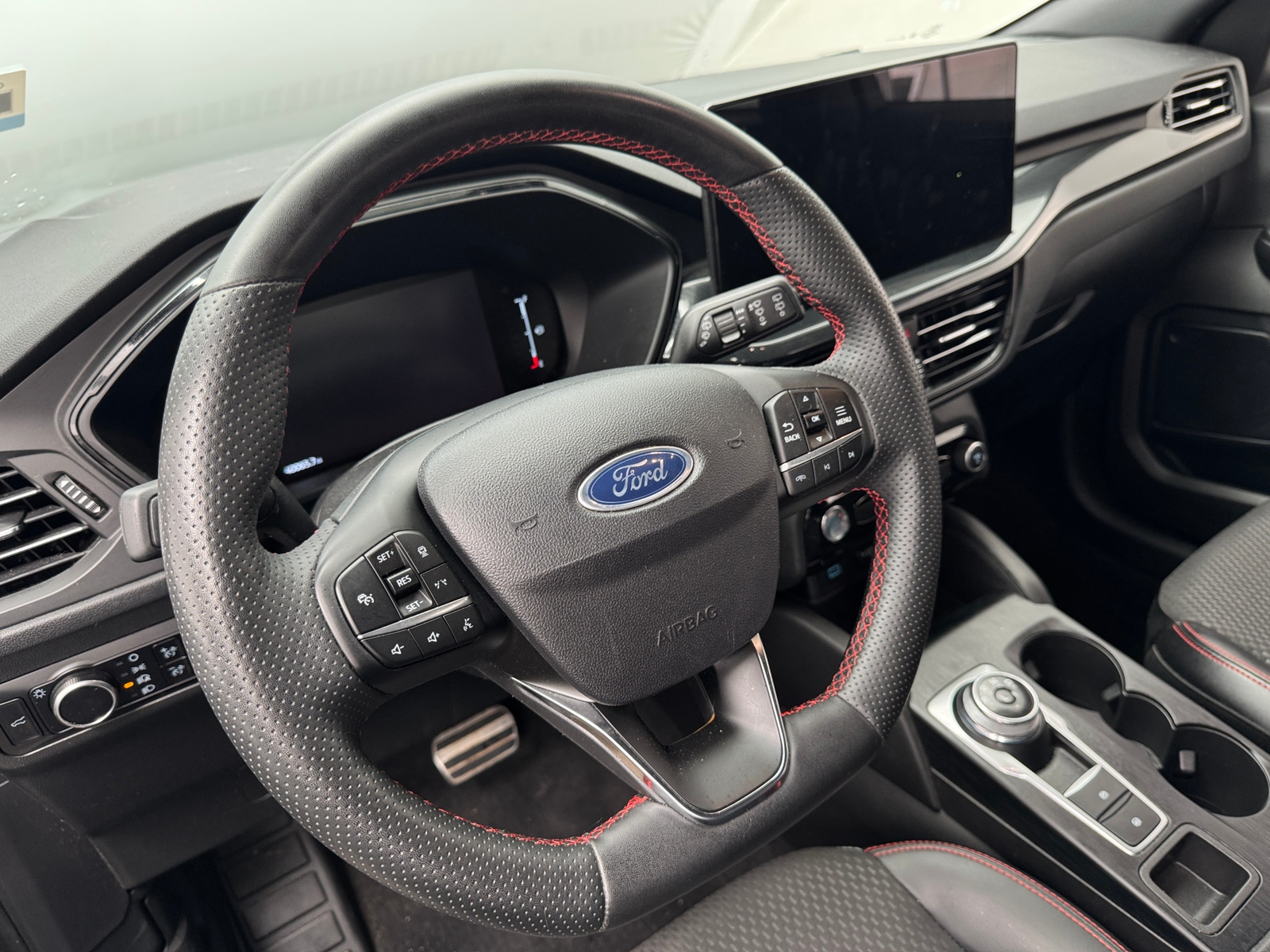 Thumbnail: 2023 Ford Escape - 5