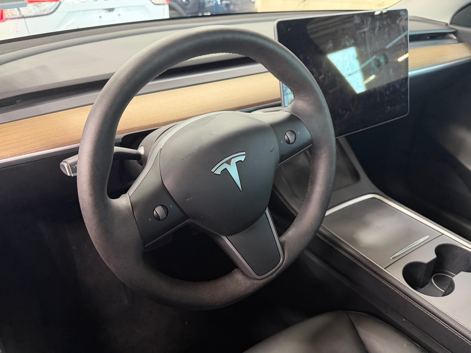 Thumbnail: 2022 Tesla Model Y - 4