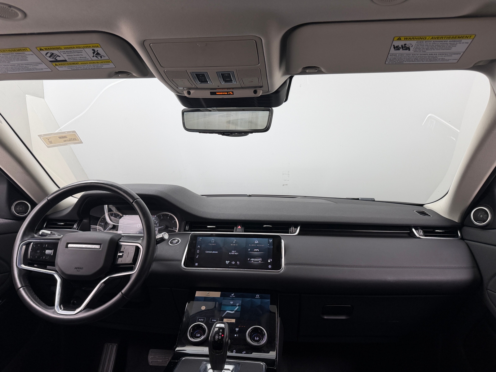 Thumbnail: 2022 Land Rover Range Rover Evoque - 2