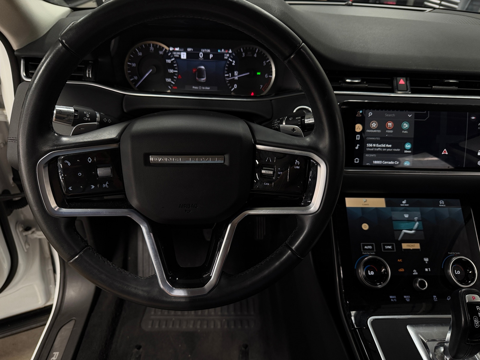 Thumbnail: 2022 Land Rover Range Rover Evoque - 4