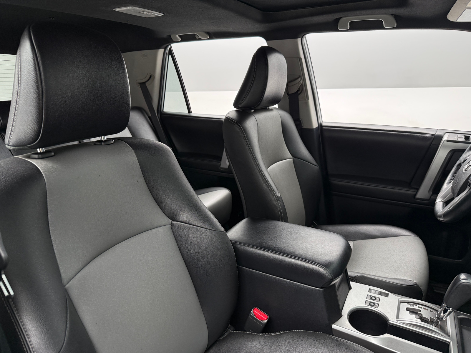 Thumbnail: 2016 Toyota 4Runner - 2