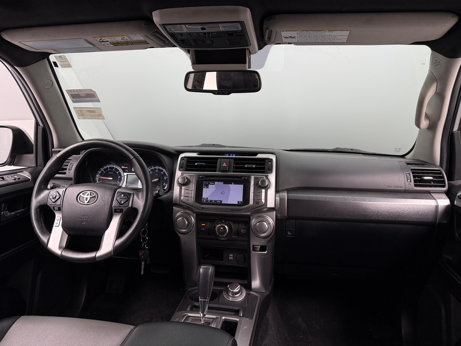 Thumbnail: 2016 Toyota 4Runner - 3