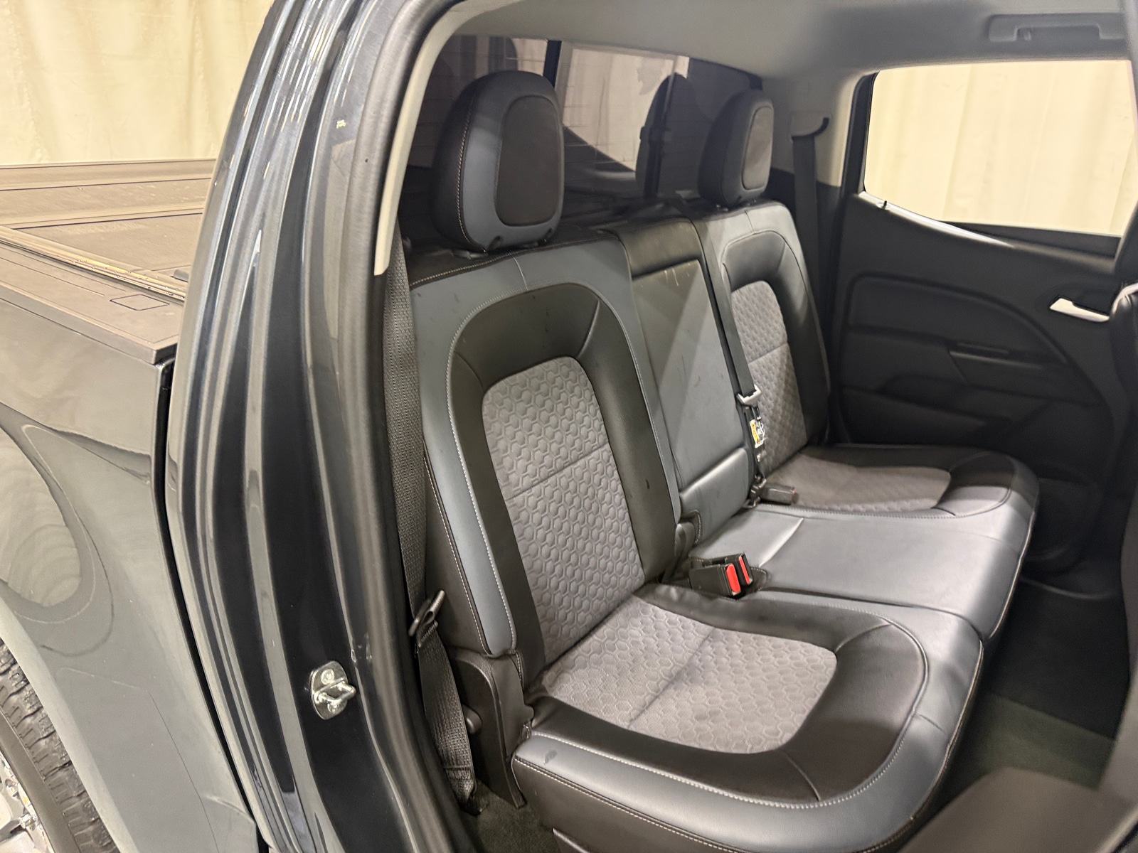 Thumbnail: 2016 Chevrolet Colorado - 5