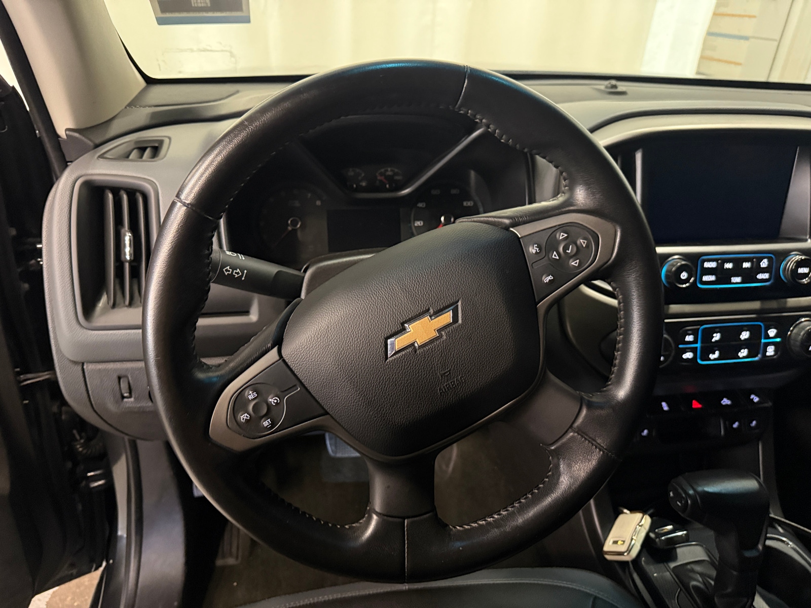 Thumbnail: 2016 Chevrolet Colorado - 4