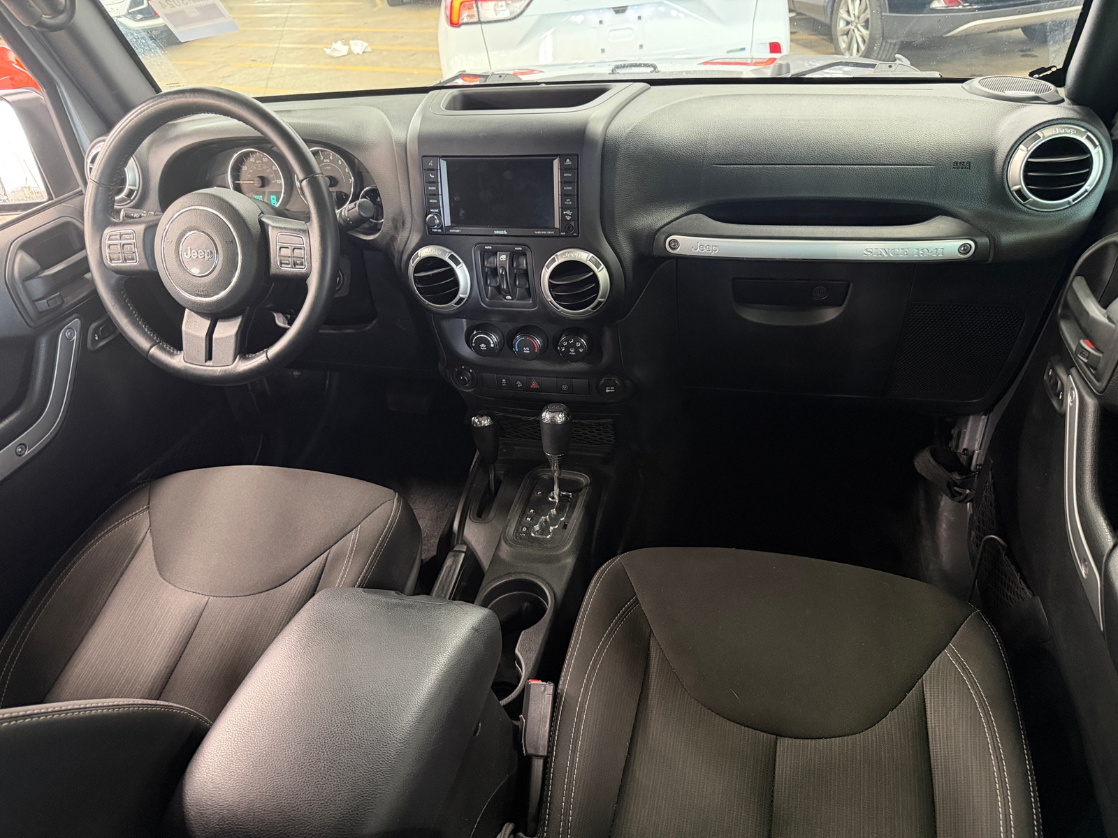 Thumbnail: 2016 Jeep Wrangler - 3
