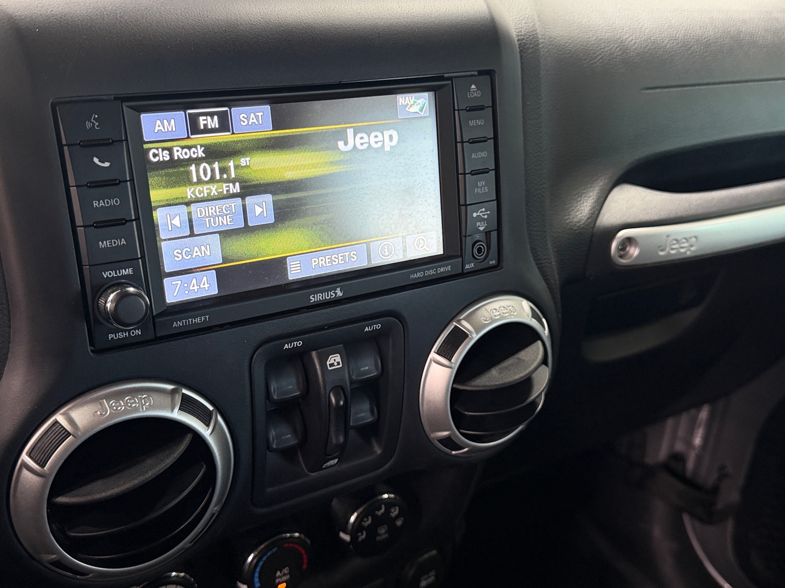 Thumbnail: 2016 Jeep Wrangler - 4