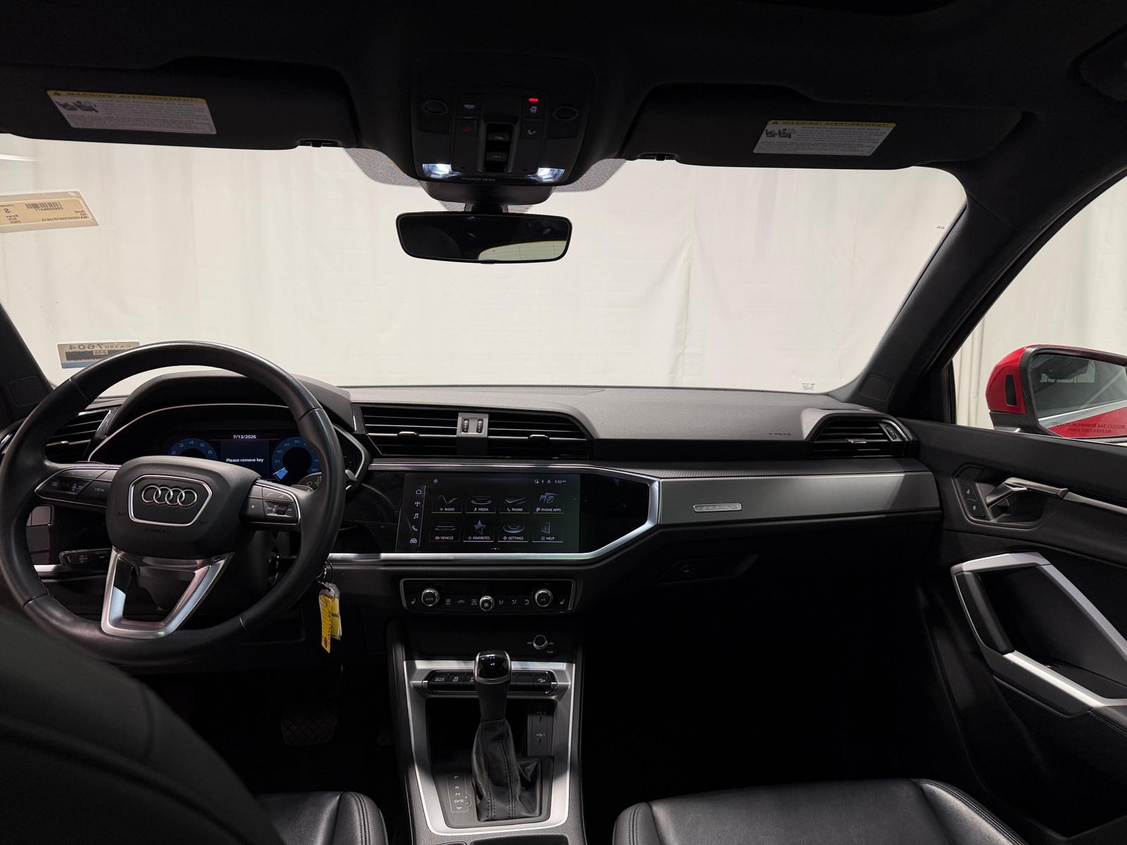 Thumbnail: 2025 Audi Q3 - 2