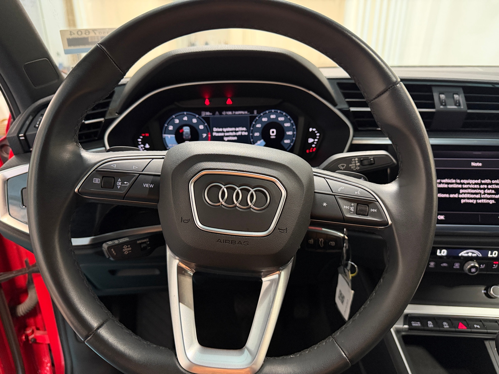 Thumbnail: 2025 Audi Q3 - 4