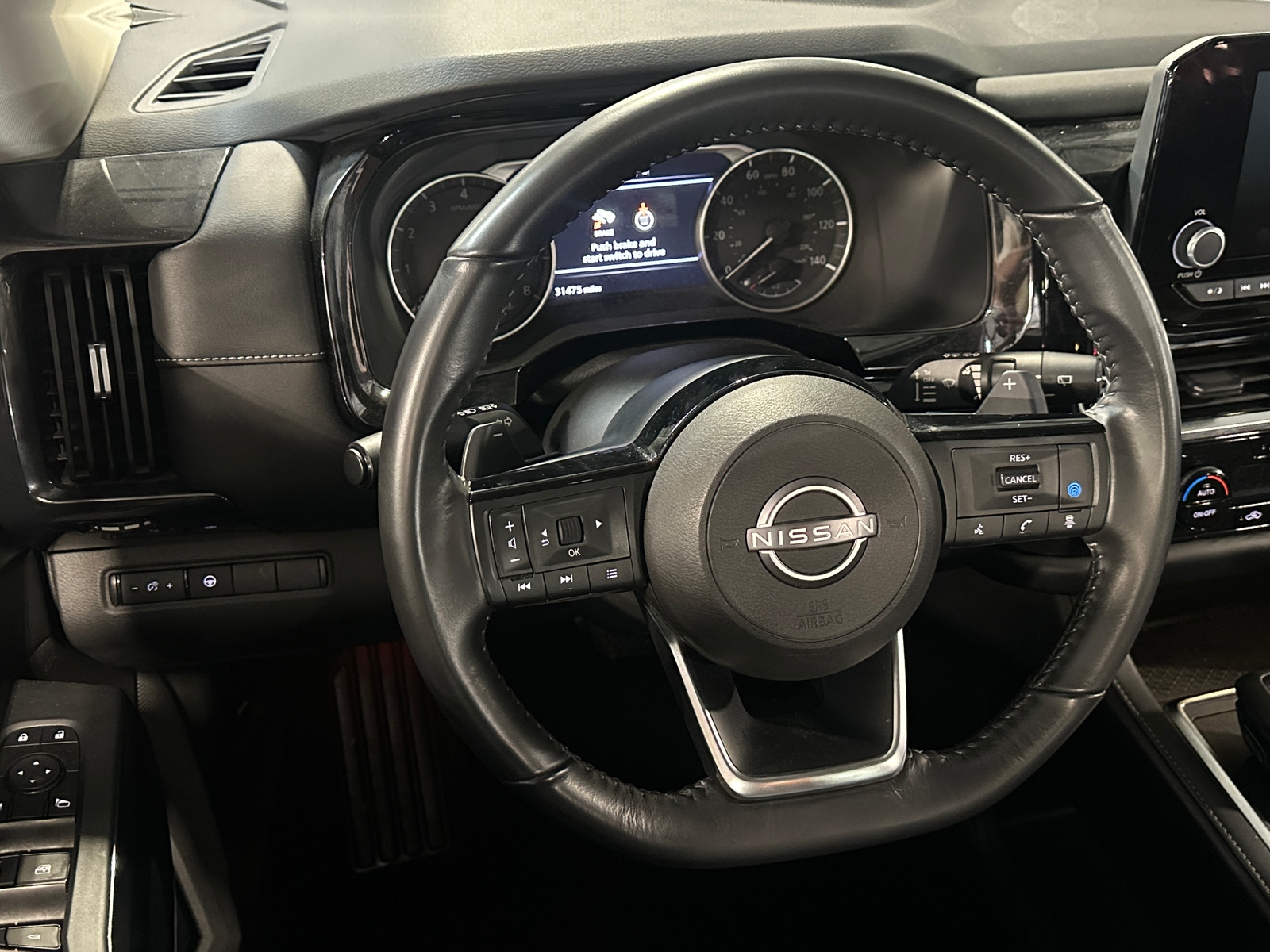 Thumbnail: 2023 Nissan Pathfinder - 5
