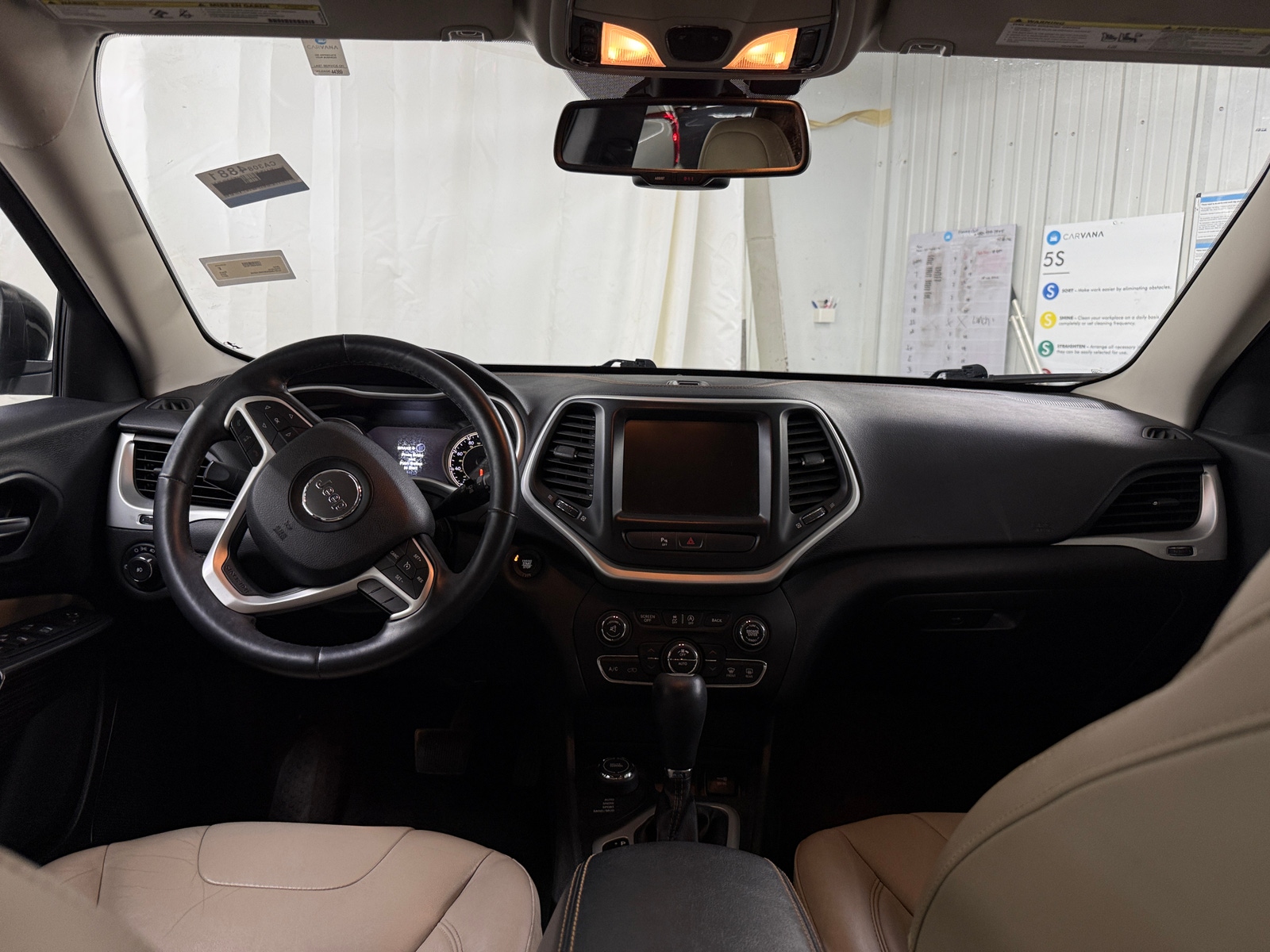 Thumbnail: 2017 Jeep Cherokee - 2