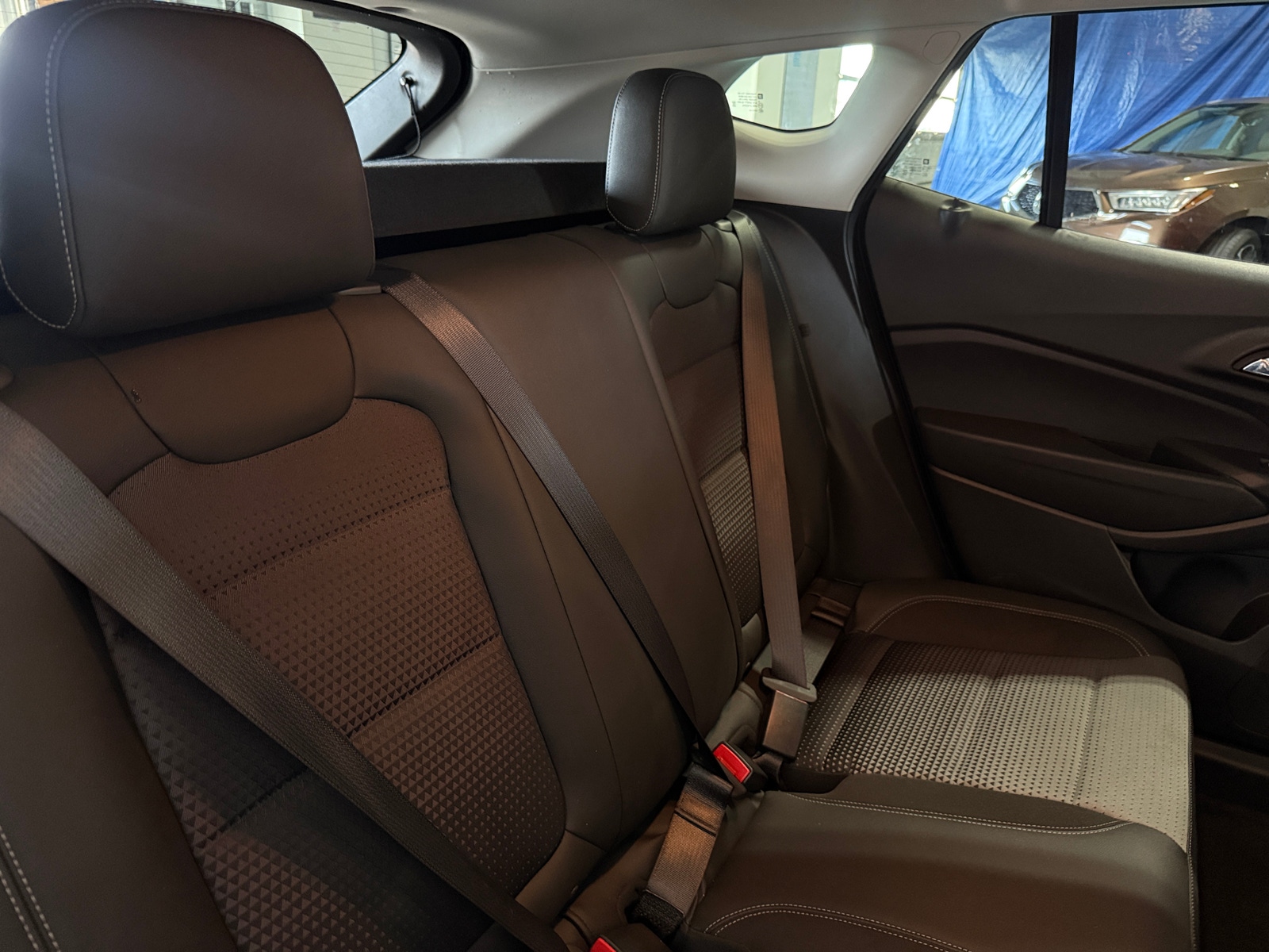 Thumbnail: 2025 Chevrolet Trax - 6