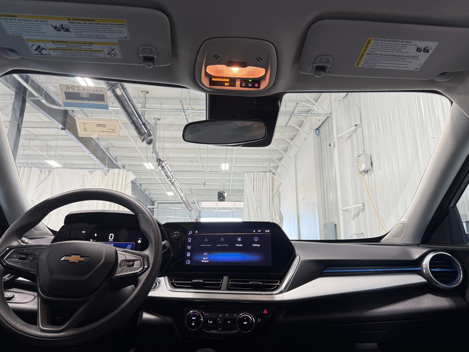 Thumbnail: 2025 Chevrolet Trax - 3