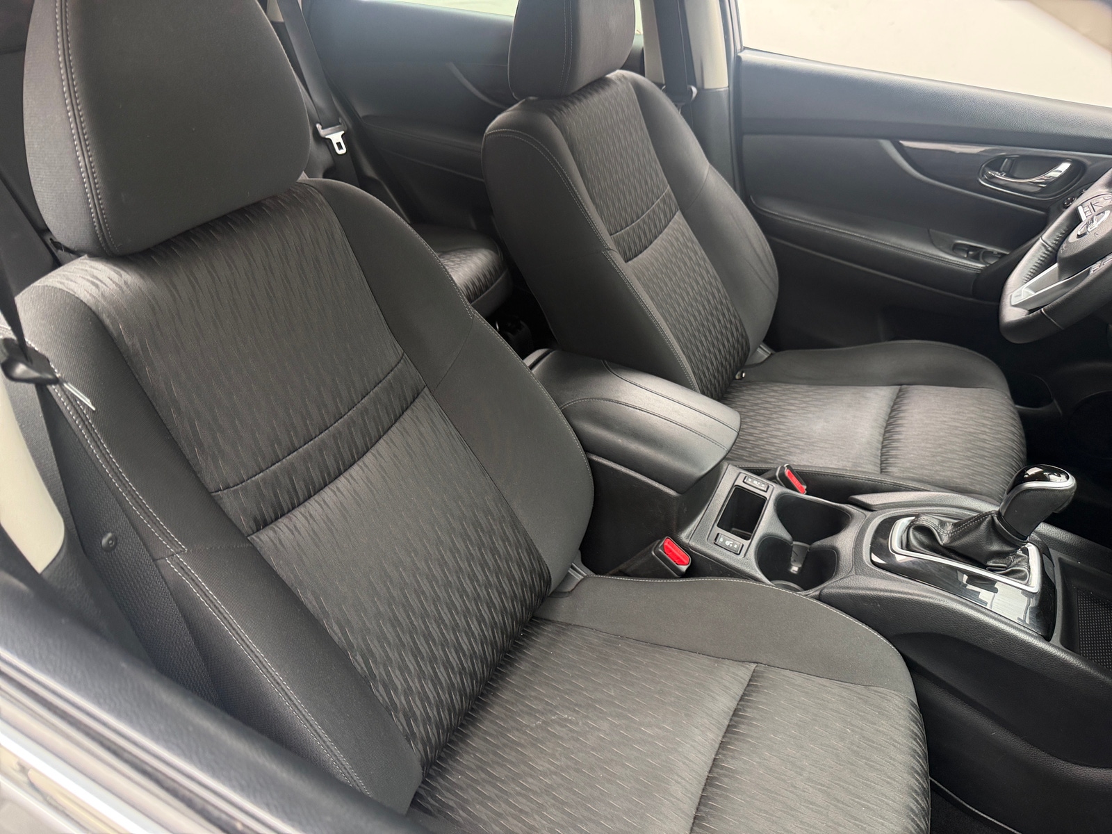 Thumbnail: 2020 Nissan Rogue - 2