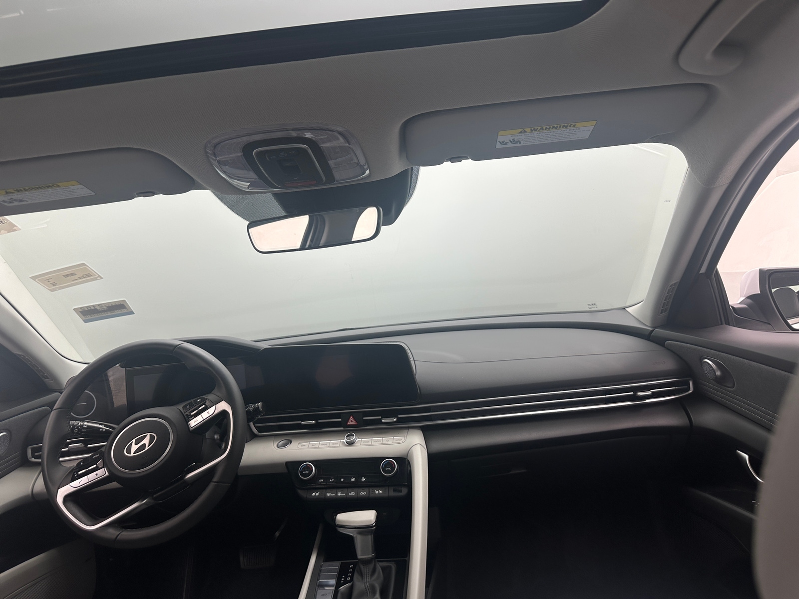 Thumbnail: 2025 Hyundai Elantra - 2