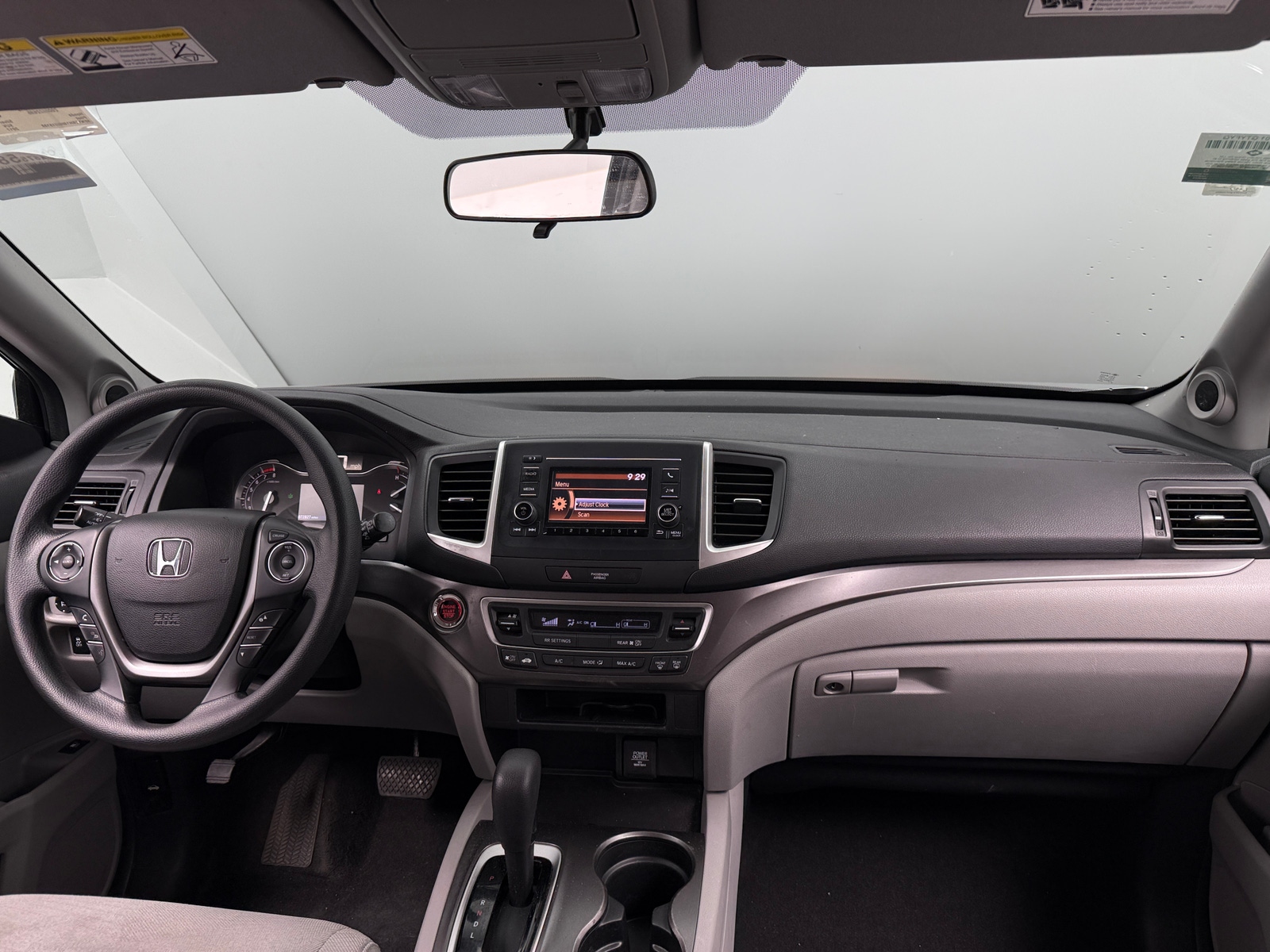 Thumbnail: 2017 Honda Pilot - 3