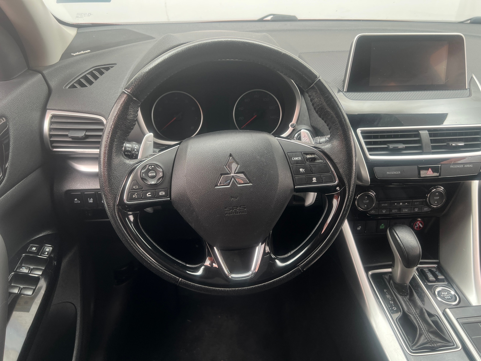 Thumbnail: 2019 Mitsubishi Eclipse Cross - 5