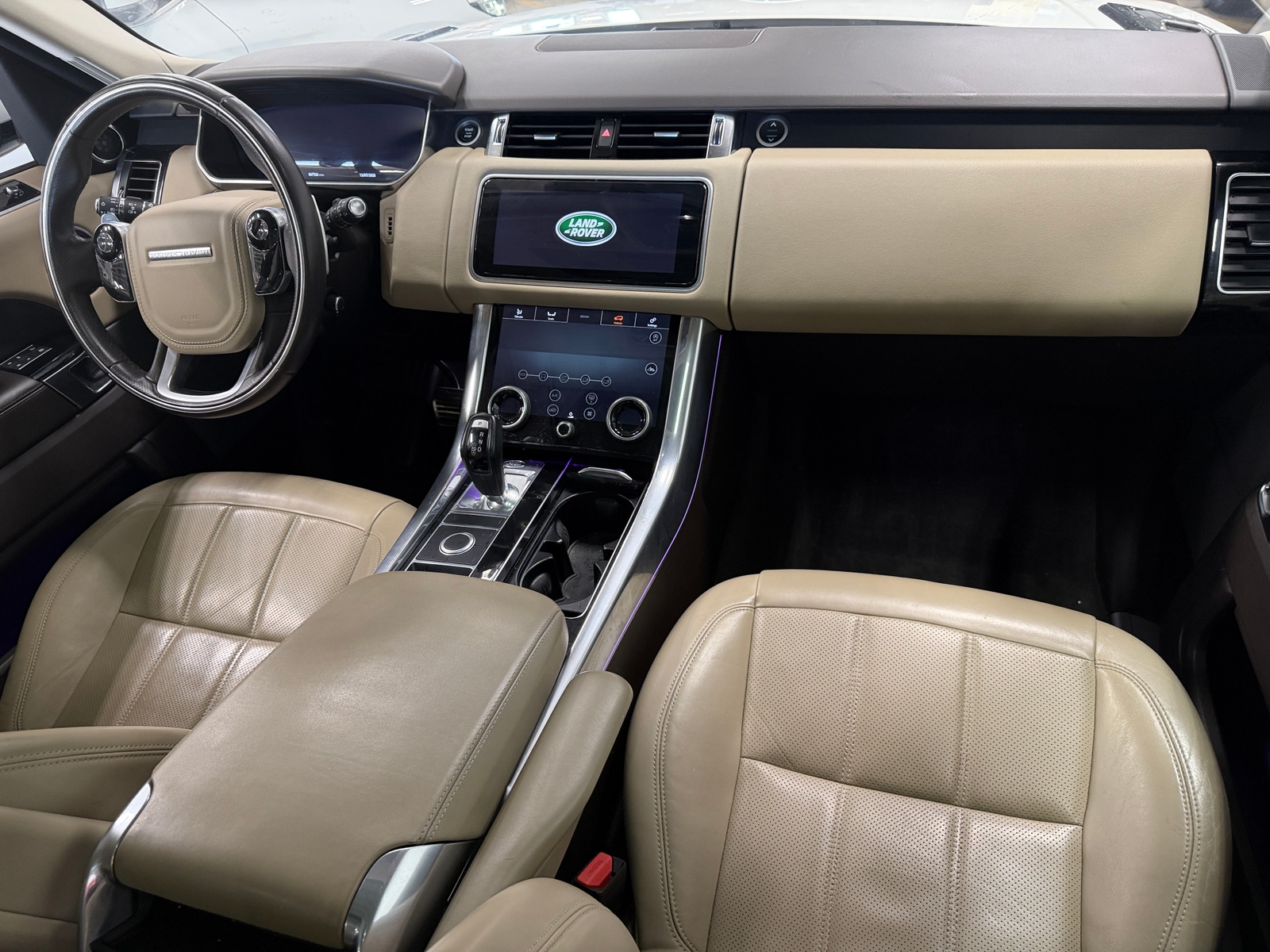 Thumbnail: 2021 Land Rover Range Rover Sport - 2